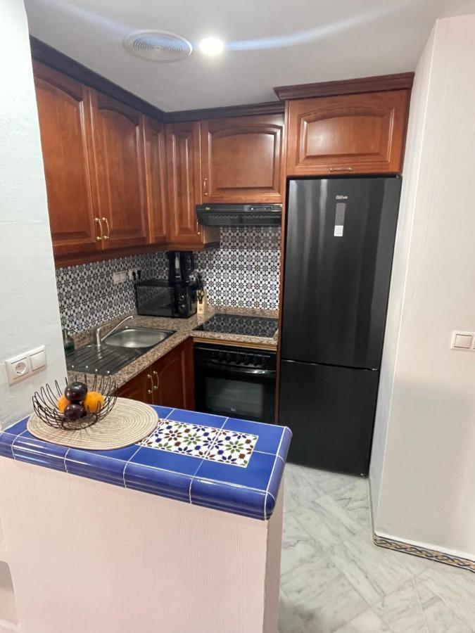 Beach Apartament In ตอร์เรเวียคา ภายนอก รูปภาพ
