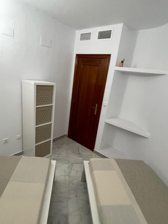 Beach Apartament In ตอร์เรเวียคา ภายนอก รูปภาพ
