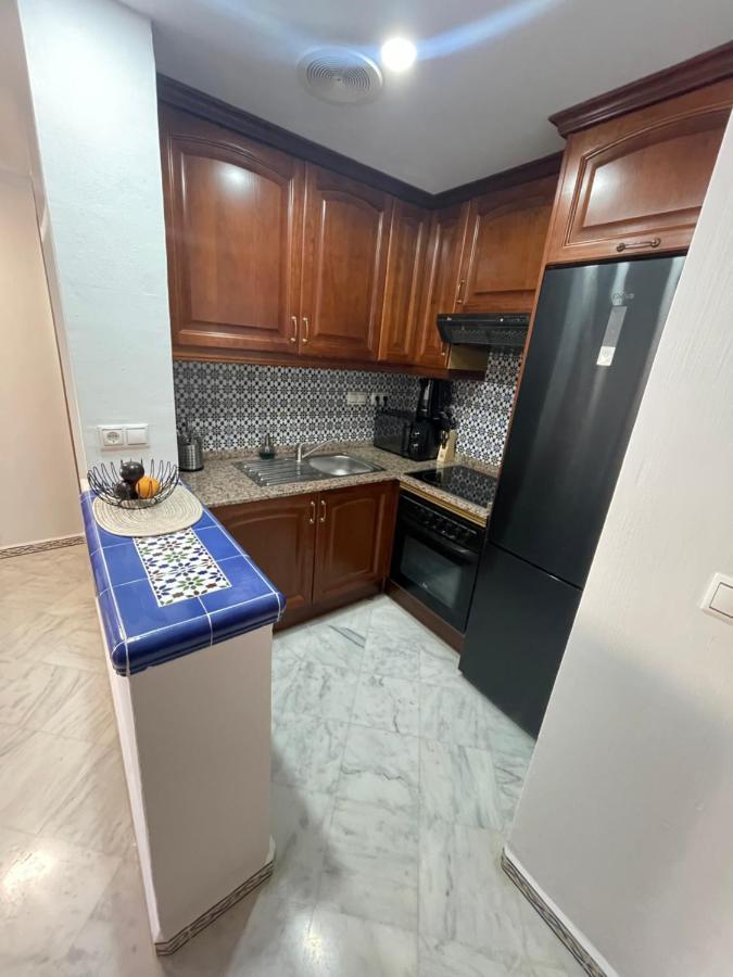 Beach Apartament In ตอร์เรเวียคา ภายนอก รูปภาพ